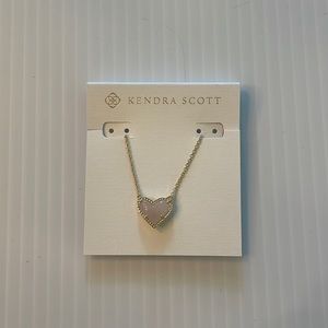 Kendra Scott rose Quartz heart necklace